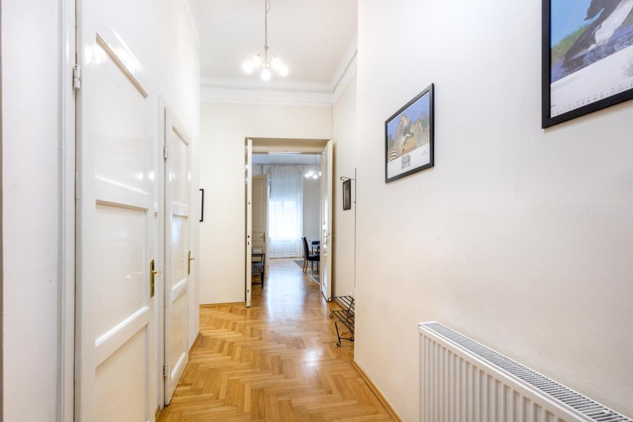 Orangehomes Kalvin Sq 2 Bedroom Apartment Βουδαπέστη Εξωτερικό φωτογραφία